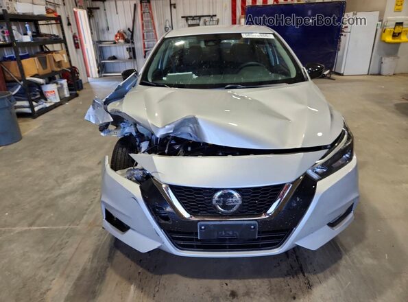 3N1CN8FV1LL846101 2020 NISSAN VERSA Silver Вид спереду