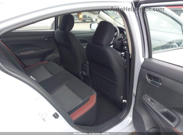 3N1CN8FV4SL880077 2025 NISSAN VERSA Blue Vista de la etiqueta del VIN
