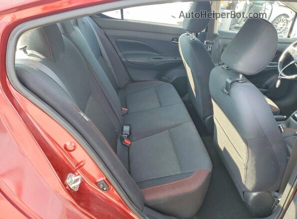 3N1CN8FV6LL812994 2020 NISSAN VERSA Red Rear seats view