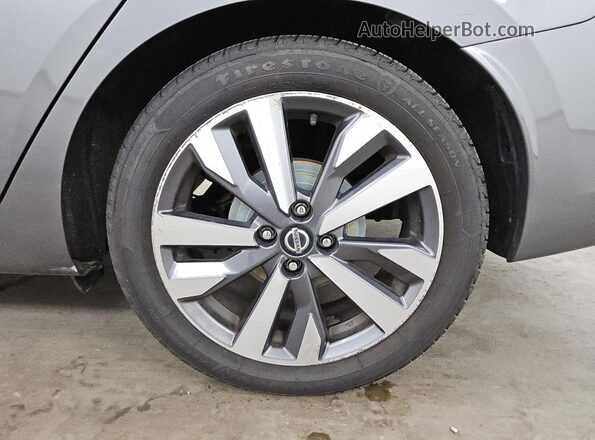 3N1CN8FV9LL800466 2020 NISSAN VERSA Gray 