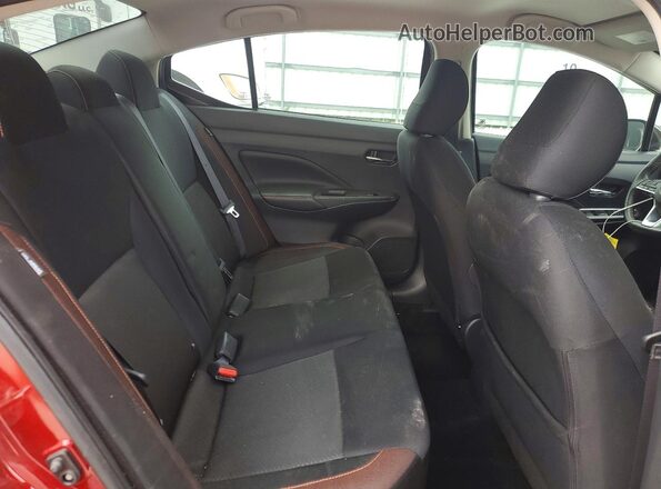 3N1CN8FV9LL897233 2020 NISSAN VERSA Maroon Widok tylnych siedzeń