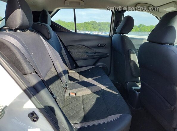 3N1CP5BV0LL494658 2020 NISSAN KICKS White Rear interior view