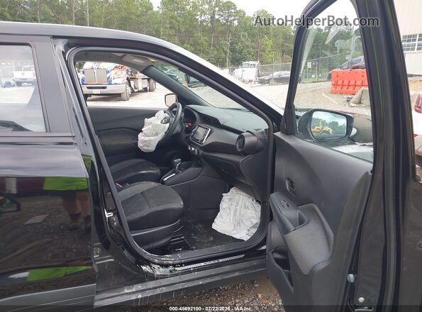 3N1CP5BV1LL524203 2020 NISSAN KICKS Черный Вид салона спереди