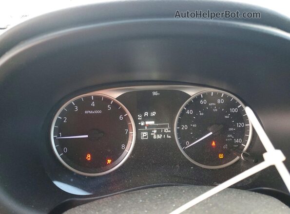 3N1CP5BV1LL580044 2020 NISSAN KICKS Silver Вид щитка приладів