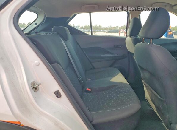 3N1CP5BV1ML554108 2021 NISSAN KICKS White Widok wnętrza z tyłu