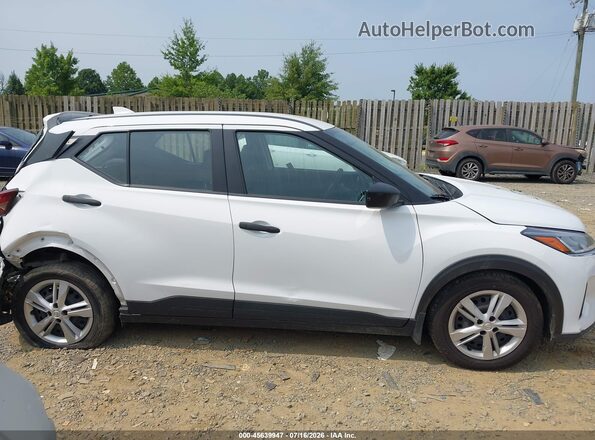 3N1CP5BV1PL570622 2023 NISSAN KICKS White Вид задньої частини салону