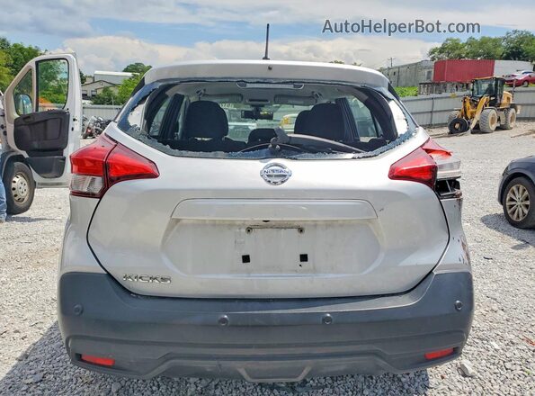 3N1CP5BV2LL563706 2020 NISSAN KICKS Silver Rear view