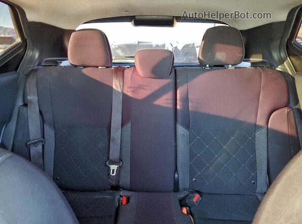3N1CP5BV3LL483637 2020 NISSAN KICKS Silver Widok tylnych siedzeń