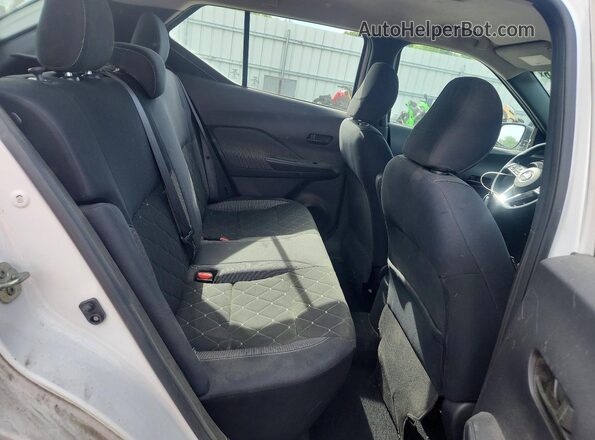 3N1CP5BV3LL493519 2020 NISSAN KICKS White Rear interior view