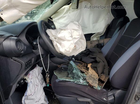3N1CP5BV3PL543728 2023 NISSAN KICKS Gray Vista interior delantera
