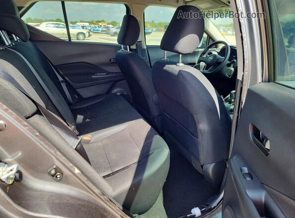 3N1CP5BV3SL478033 2025 NISSAN KICKS Gray Rear seats view