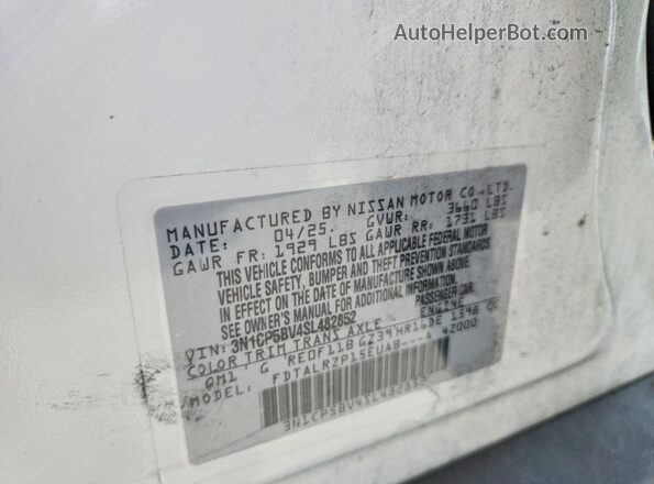 3N1CP5BV4SL482852 2025 NISSAN KICKS White Vista de la etiqueta del VIN
