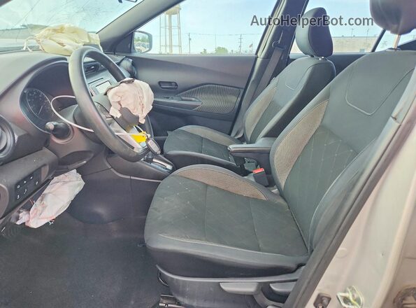 3N1CP5BV5LL506092 2020 NISSAN KICKS Silver Front interior view