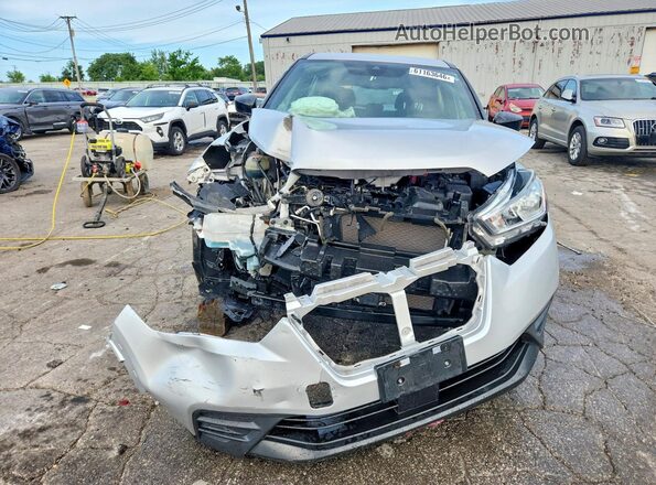 3N1CP5BV5LL506092 2020 NISSAN KICKS Silver Front view