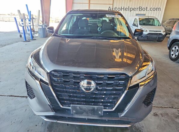 3N1CP5BV5ML553379 2021 NISSAN KICKS Серый Вид спереди