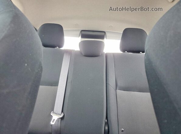 3N1CP5BV5RL532829 2024 NISSAN KICKS White უკანა სავარძლების ხედი