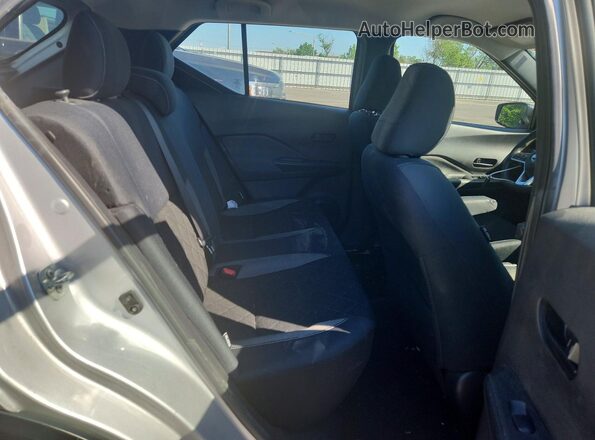 3N1CP5BV6LL500141 2020 NISSAN KICKS Silver Սալոնի հետևի տեսք