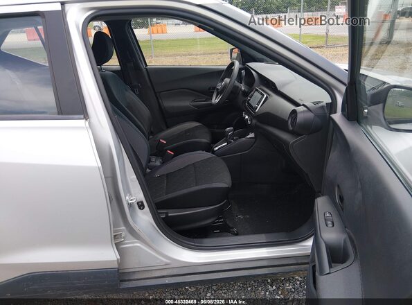 3N1CP5BV6LL518557 2020 NISSAN KICKS Silver Widok wnętrza z przodu