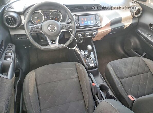 3N1CP5BV6LL542812 2020 NISSAN KICKS Gray Вид панелі приладів