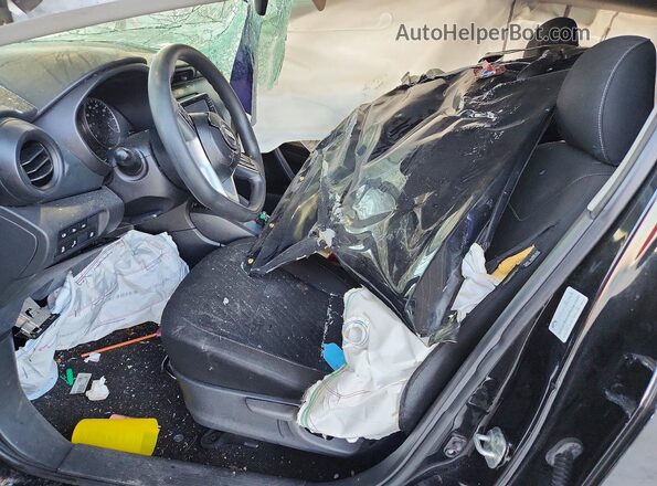 3N1CP5BV6ML485786 2021 NISSAN KICKS Black Սալոնի դիմացի տեսք