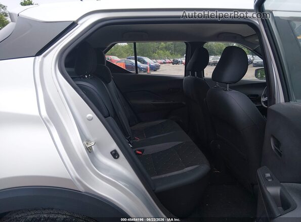 3N1CP5BV7LL528790 2020 NISSAN KICKS Серебряный Вид наклейки с VIN-кодом