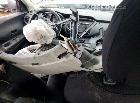 3N1CP5BV7RL488249 2024 NISSAN KICKS White Առջևի վահանակի տեսք