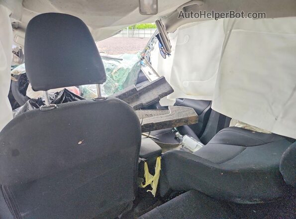 3N1CP5BV7SL499029 2025 NISSAN KICKS White წინა პანელის ხედი