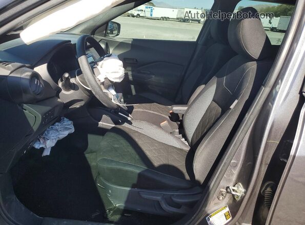 3N1CP5BV8LL494326 2020 NISSAN KICKS Серый Вид салона спереди