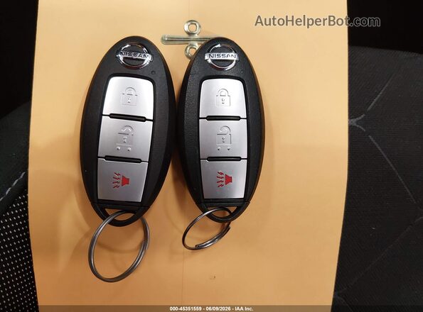 3N1CP5BV8LL529592 2020 NISSAN KICKS White Առջևի վահանակի տեսք