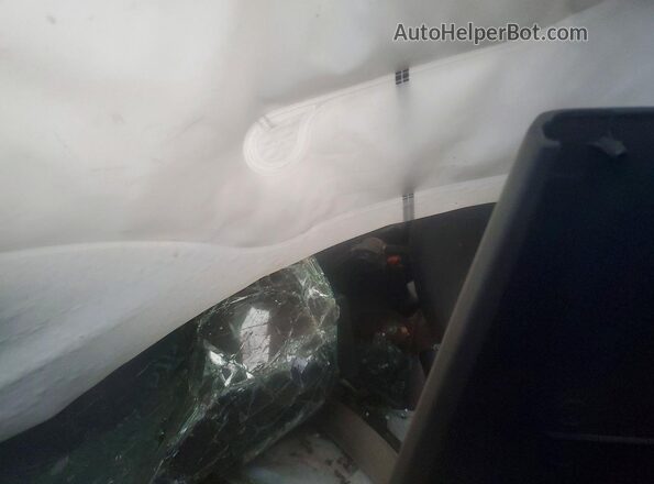 3N1CP5BV8RL509044 2024 NISSAN KICKS White Widok wnętrza z przodu