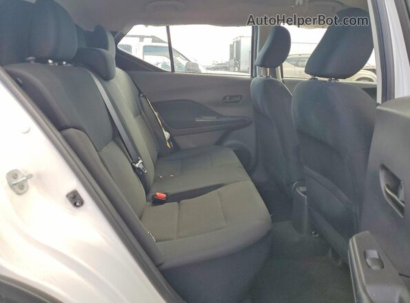 3N1CP5BV9RL511496 2024 NISSAN KICKS White Rear interior view