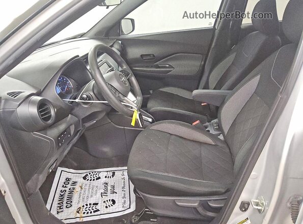 3N1CP5BVXLL527861 2020 NISSAN KICKS Silver Սալոնի դիմացի տեսք