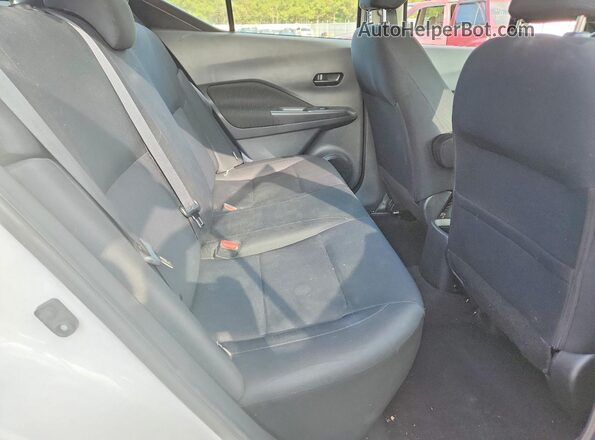 3N1CP5BVXPL492955 2023 NISSAN KICKS White Вид задньої частини салону