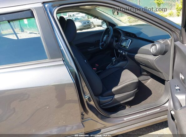 3N1CP5BVXRL548945 2024 NISSAN KICKS Gray Vista interior delantera