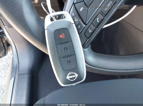 3N1CP5BVXRL548945 2024 NISSAN KICKS Gray Vista del salpicadero