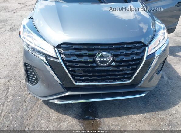 3N1CP5BVXSL477445 2025 NISSAN KICKS PLAY Gray Front view