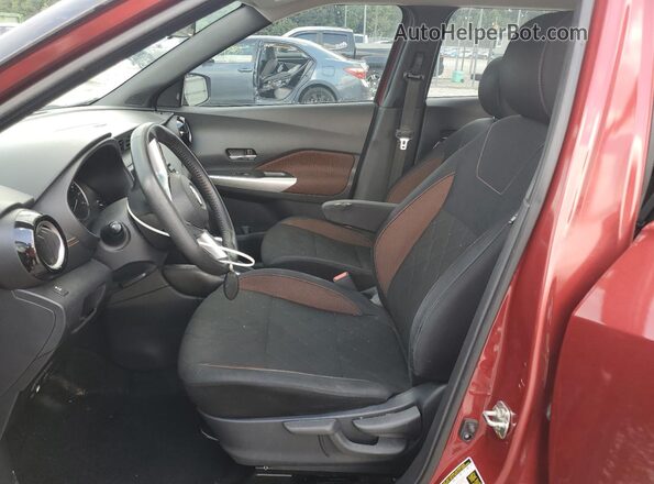 3N1CP5CU0JL506018 2018 NISSAN KICKS Red Front interior view