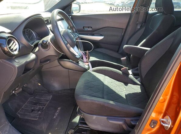 3N1CP5CU0JL524308 2018 NISSAN KICKS Orange Vista interior delantera