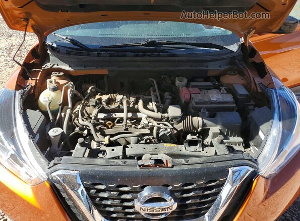 3N1CP5CU0JL524308 2018 NISSAN KICKS Orange Vista del compartimento del motor