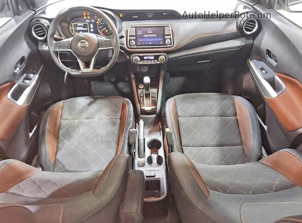 3N1CP5CU0JL534496 2018 NISSAN KICKS Белый Вид панели приборов