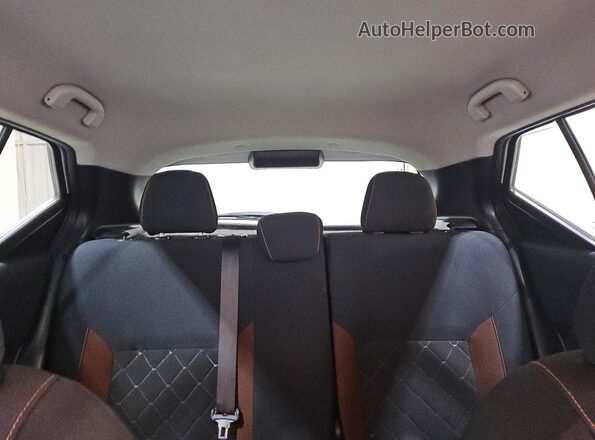 3N1CP5CU0JL534496 2018 NISSAN KICKS Белый Вид задних сидений
