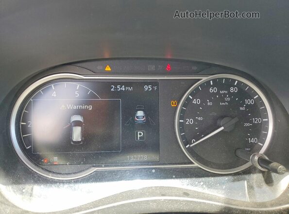 3N1CP5CU0JL543506 2018 NISSAN KICKS Blue Instrument cluster view