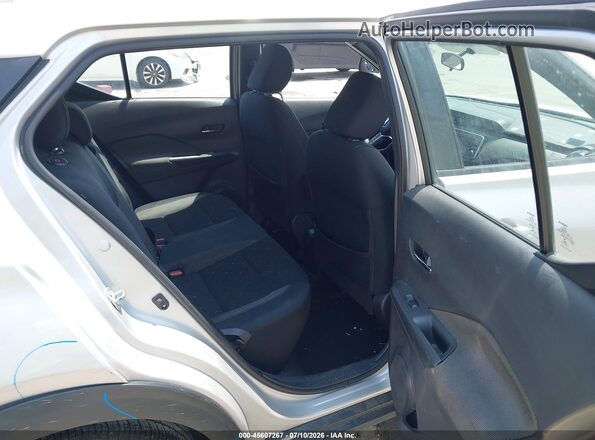 3N1CP5CU0KL524830 2019 NISSAN KICKS Silver Widok naklejki z numerem VIN