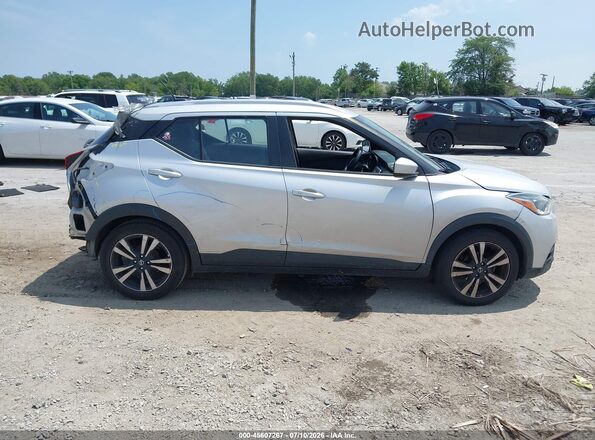 3N1CP5CU0KL524830 2019 NISSAN KICKS Silver Widok wnętrza 360 stopni