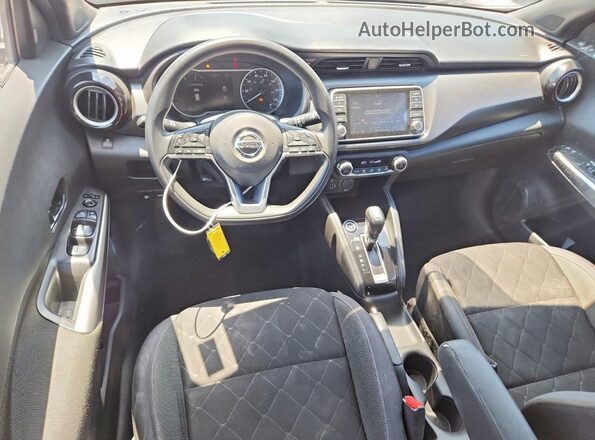 3N1CP5CU0KL536198 2019 NISSAN KICKS Red Vista del salpicadero