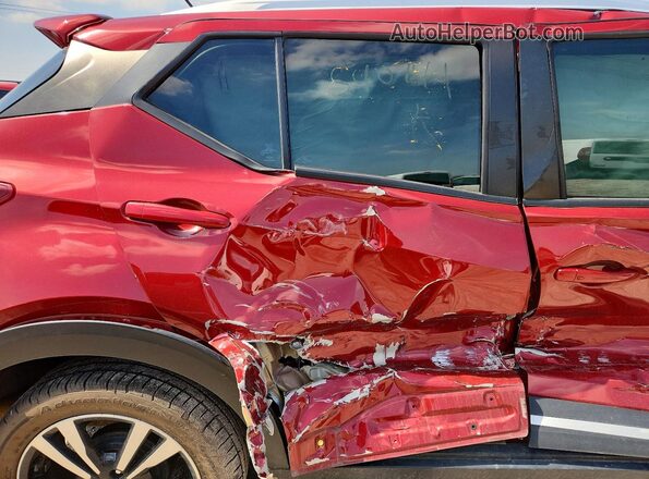 3N1CP5CU1JL540744 2018 NISSAN KICKS Maroon Вид задньої частини салону