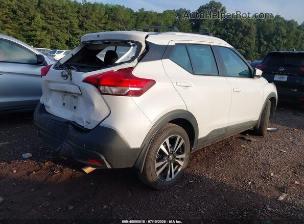 3N1CP5CU2JL509230 2018 NISSAN KICKS White Trasero derecho