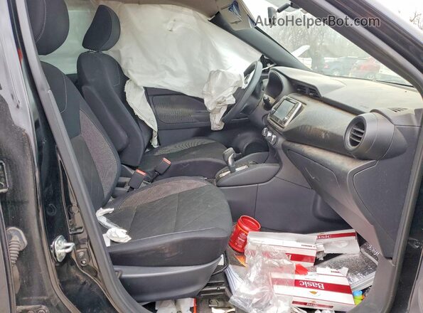 3N1CP5CU3JL535576 2018 NISSAN KICKS Black Front interior view