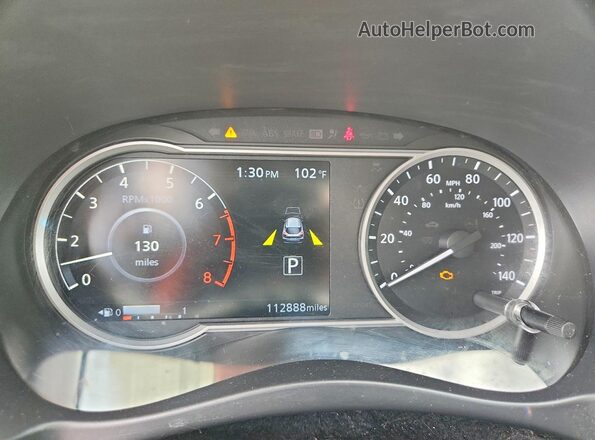 3N1CP5CU3JL545153 2018 NISSAN KICKS Blue Widok zestawu wskaźników