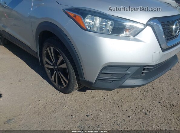 3N1CP5CU3KL534056 2019 NISSAN KICKS Silver Front view